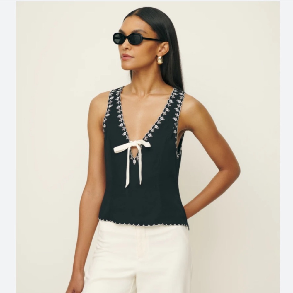 NWT Reformation Marlena Top in Black